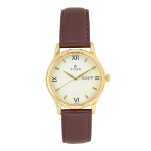 Titan 1580YL05 – Champagne Dial Day & Date Analog Watch with Brown Leather Strap for Men